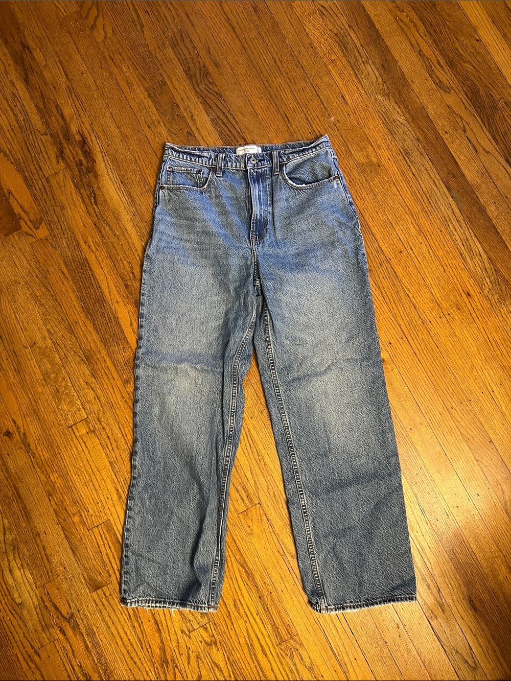 Abercrombie loose high rise size 10 30 regular